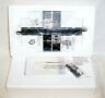 14-01300-003 Bachmann New Hawthorne Village Budweiser Dual Crossing Gates Coa