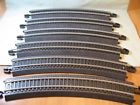 8124a-2 Bachman Track Ho Curved Black Roadbed Rail New