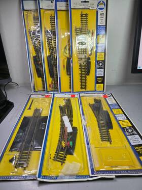 2520-2507-2508-2527-2501-2516 Ahm Lot Of Seven Switches Some New Not Original Packing