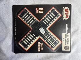 0176 Atlas 176 Ho Code 100 Nickel Silver 90 Degree Crossing