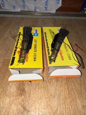 2585 Atlas 2584/2585 N Scale 2584 /2585 Left And Right Remote Snap Switch