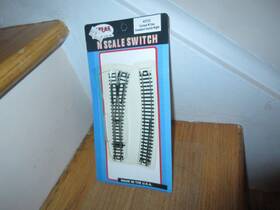 2751 Atlas 2951 #2751 Right Hand Standard Turnout Track - N Scale Code 80