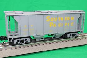 3001344 Atlas O Scale Ps-2 3-bay Covered Hopper - 3-rail Ready To Run Prem