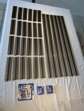 6050 Atlas #6058 #6050 3 Rail O Scale 40 Inch Nickel Silver Rigid Track With Simulated Wood Ties