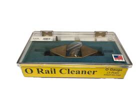 60054 Centerline Products - O Gauge 3 Rail Track Cleaner #60054 With Case And 4 Rollers