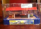 45006 Ho Plasticville Station Platform Freight Built-up Bachmann