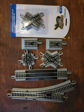 Industries Inc. 744759704351 Bachmann - Miscellaneous E-z Track Tracks Gray/ Silver