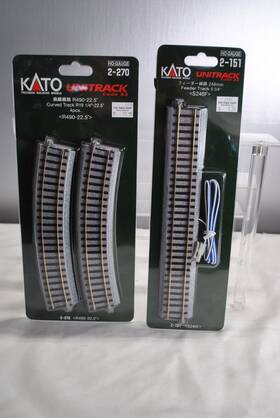 2-151 Kato 2-270 Ho Unitrack R19 1/4 Inch Curved Track 4 Pcs And 9 3/4 Feeder