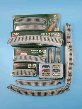 23-500 Kato Mixed Lot Of 51 Pcs. N Scale Straight And Curve Unitrack Toyota Autos Crown