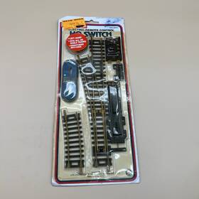 7707108605 Life-like Ho Track 8605 Left Hand Remote Control Switch Sealed Vintage