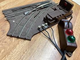 Lionel 023922651679 O27 Scale Left Hand Remote Control Switch/turnout -working