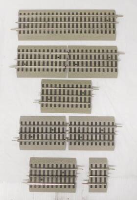 100167 Lionel Used Lot Of 8 Assorted Fastrack Straight Pieces