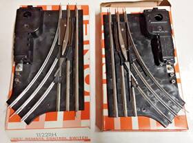 Aa-399 Lionel 1122rh O27 Scale 3-rail Right And Left Remote Control Switch - Untested
