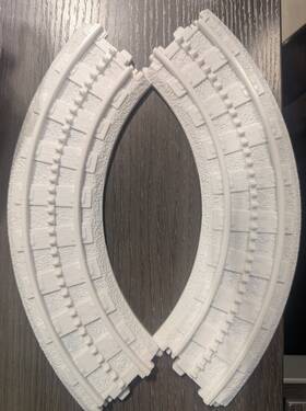 11296-013 Lionel Little Lines Polar Express Curved Track Sections 2 Pieces