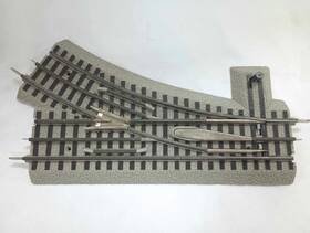 12017-219 Lionel Right Hand 036 Fastrack Manual Switch O Gauge