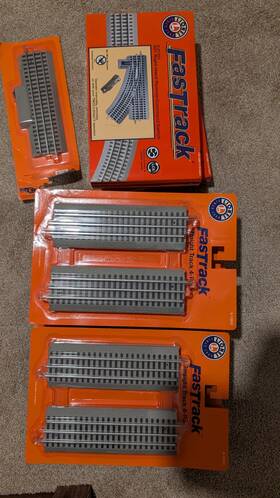 23922-81314 Lionel Plug-expand-play Power Lock-ons