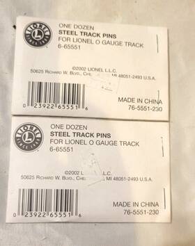 6-65551 Lionel 2 Packs 24pcs Steel O Gauge Track Pins And 12 Insulating New