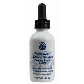 83276 Lionel Smoke Fluid Christmas Peppermint Scented