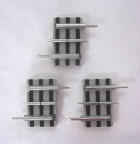 Cs-6102047150-p Lionel 3 Pcs. Fastrack 1 3/8 Inch Auxiliary T2 Straight Track Without Roadbed Ln