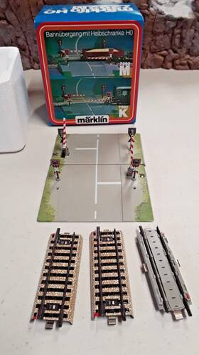 Mk-129 M Rklin 7292m Marklin Ho Scale Gated Railroad Crossing With Lights