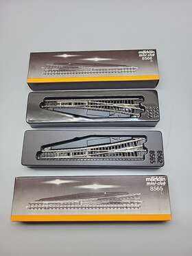 8566l M Rklin 8565r/8566l Marklin 8565/8566 Z Scale Pair Of Manual Points 13 Degree