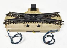 Dk3600 M Rklin Marklin Track Electric Cross Switch. Ho Scale. 3 Rail Ac
