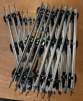 3-rail Menards 889064908787 8 Pieces O Gauge 10 Inch Straight Track Section Lionel Tubular New