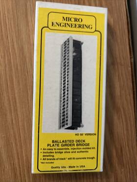 75-153 Micro- Engineering #75-153 N Scale Deck Girder Bridge 40ft Ballasted