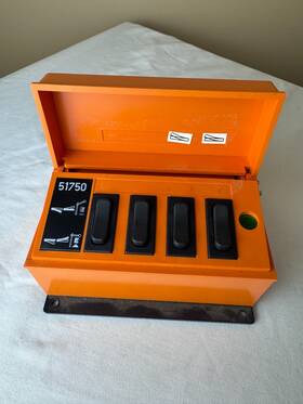 Lgb-5175 My Store 5175 Lgb - Momentary Switch Control Box