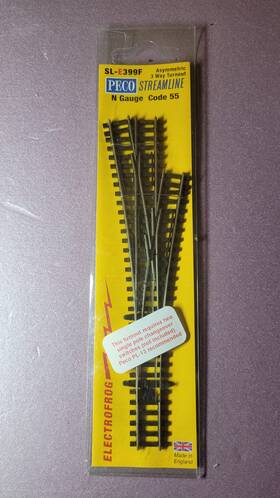 Pcosl-e399f Peco N Streamline Code 55 Asymmetric 3-way Turnout Sl-e399f