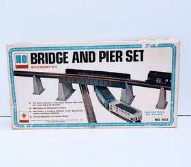 Renewal 463 298 Ho Scale Models Bridge And Pier Set Gray Metal Vintage Nos