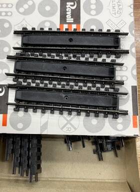 N-4121 Revell N 2 1/4 Inch Curcuit Breaker Track 10 Packs Of 20