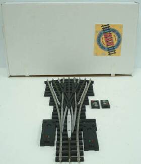 Dz1000 Ross 204m #4 With Remote Control 3-way Switch Turnout Ex/box