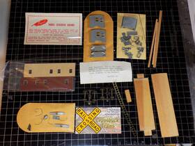 S104-350 Silver Streak Ho 30ft 4 Window Caboose Kit 021000