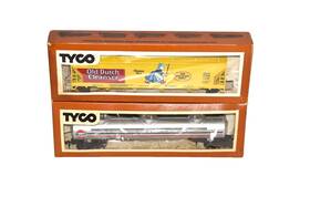 357b Tyco 2 Ho Freight Cars Old Dutch Cleanser Hopper Gulf 3 Dome Tank Car