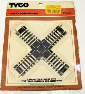915.250 Tyco Ho Brass 90 Degree Crossing Track Section Part #