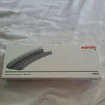 Marklin 74613 Ho 14-3/16" Track Curved Ramp. Fixed Price $18.99.