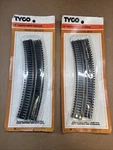 2 Packs Tyco Ho 18" Radius Curve Train Track 4 Sections #918 Nip Nos. Fixed Price $11.06.