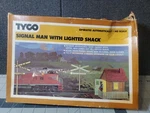 Tyco 928:800 Ho Signal Man W/lighted Shack Kit Untested. Fixed Price $7.49.