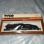 Vintage Tyco Consolidation W/smoke Santa Fe Train Engine Lighted 238-22 Ho. Fixed Price $65.00.