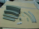 Kato 20-520 Scale Unitrack Single Elevated Curved Line R315-45 Lot. Fixed Price $75.00.