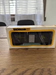 Bachmann Ho Scale 1:87 #43-1000-22 Chesapeake Ohio 41' Box Car C&o #23000. Fixed Price $12.00.