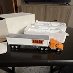 Matchbox Collectibles Mack CH600 Tractor Trailer Diecast Yellow Freight 1999. Fixed Price $35.00.