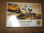 Open Box Bachmann Ho Operating Dual Crossing Gate W/steel Track #46-1220!. Fixed Price $14.50.