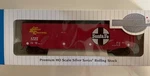 Bachmann 18002 Ho Scale 50' Plug Door Boxcar, Santa Fe Atsf 15913 - Old Stock. Fixed Price $17.10.