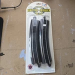 Bachmann Ho Scale E-z Track 22"R 22.5 (10) 4403. Fixed Price $30.00.