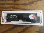 Bachmann 76902 Scale Cylindrical Grain Hopper, Canadian Pacific #388500. Fixed Price $34.95.