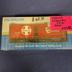 Bachmann Ho Scale New Santa Fe #14112 Track-cleaning 40' Box Car 16324. Fixed Price $45.00.