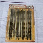 H.o. And Train Tracks X8 Straight Rails Sealed Package #31590. Fixed Price $7.20.