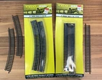 Ho Scale Tyco 18" Radius Curve 918 & 9" Straight 917 New. 11 Tracks Total. Fixed Price $8.00.